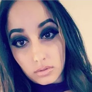 Layla Lovely | биография, рост, вес, размер сисек, фигура, возраст